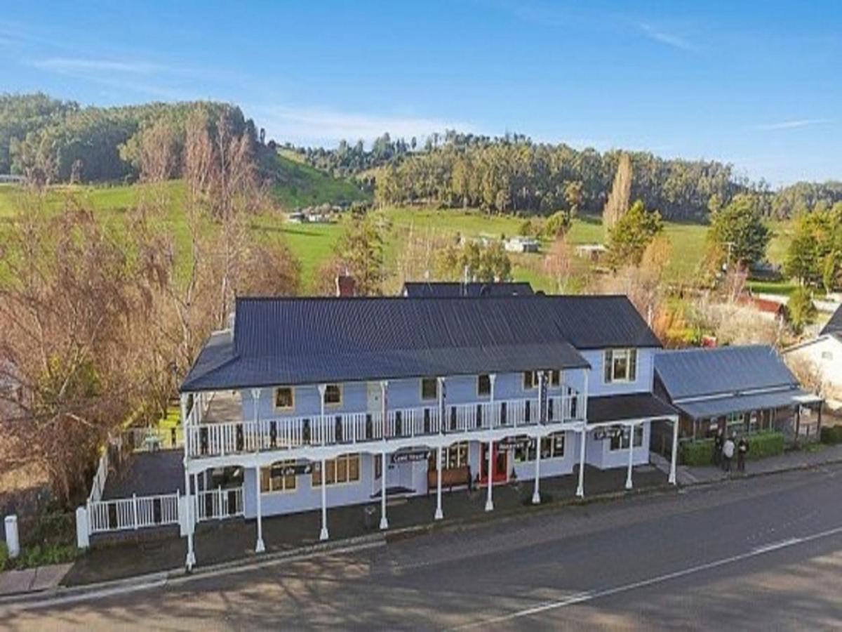 Wandering Trout - Gourmet Stays Mole Creek Esterno foto